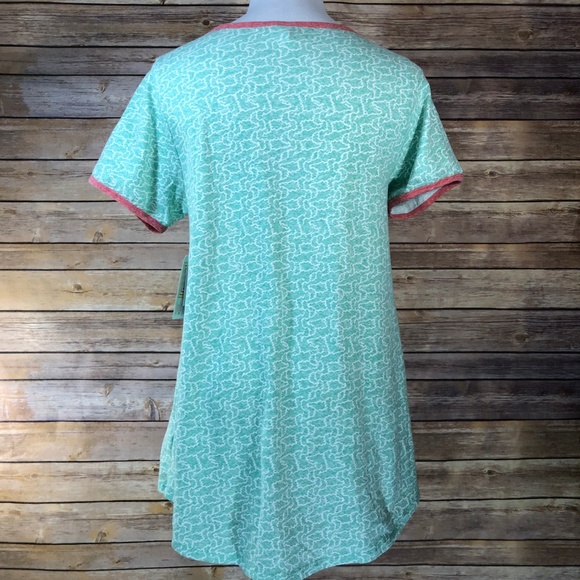 Lularoe Mint Green & Red Short Sleeve Classic Tee - Picture 2 of 7